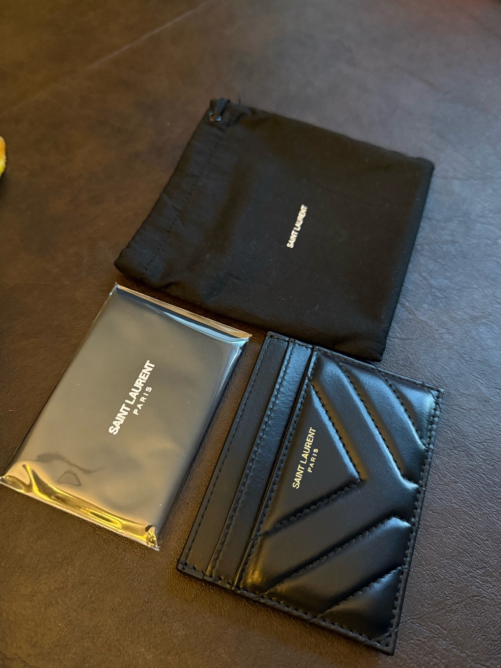 Saint Laurent Joan Black Card Case In Quilted, Chevron Calfskin Leather w/ CoA - Picture 8 of 13